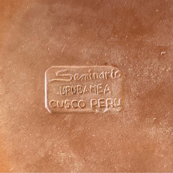 Handmade Terracotta Plate - Picture 3 of 4